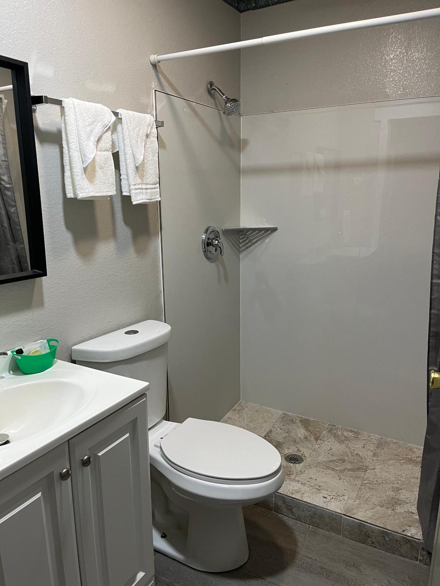 Outpost Motel Dripping Springs Bagian luar foto